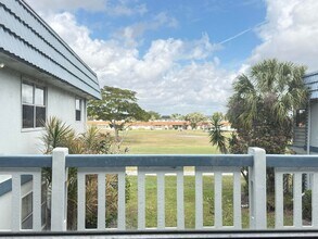 323 Tuscany Ln in Delray Beach, FL - Foto de edificio - Building Photo