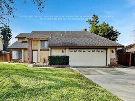 3898 Middleton Pl in Riverside, CA - Building Photo