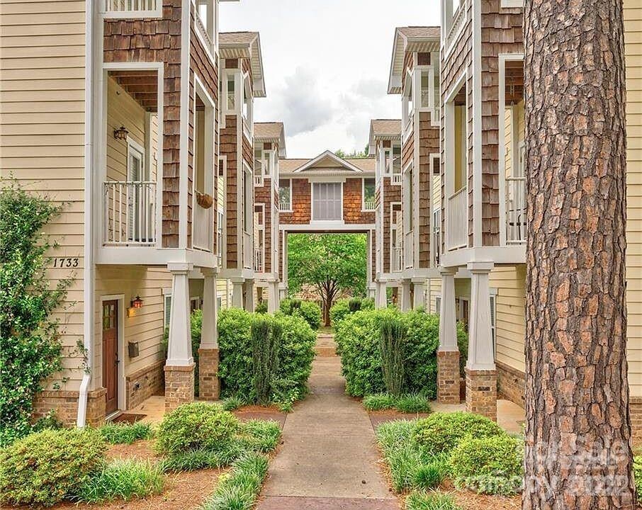 1733 Matheson Ave in Charlotte, NC - Building Photo
