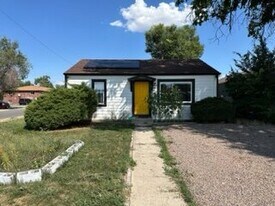 1788 Clinton St in Aurora, CO - Building Photo