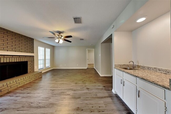 2615 Silver Falls Dr in Humble, TX - Building Photo - Building Photo