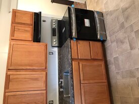 1521 Upland St, Unit B in Chester, PA - Building Photo
