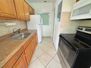 848 NW 16th Terrace in Fort Lauderdale, FL - Building Photo - Building Photo