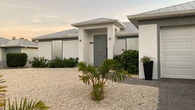 5351 Ann Arbor Dr in Bokeelia, FL - Building Photo - Building Photo