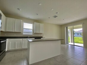 16456 Champlain St in Clermont, FL - Building Photo - Building Photo