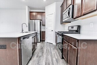 225 Telford Dr in Greenville, SC - Building Photo - Building Photo