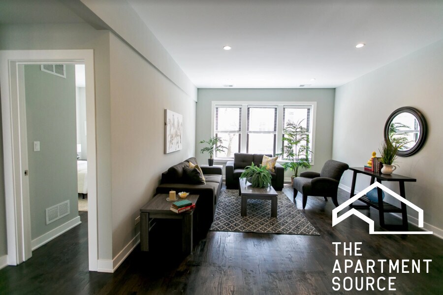 3545 N Racine Ave, Unit 1 in Chicago, IL - Building Photo