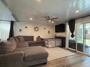 2368 Fulham Way in San Diego, CA - Building Photo - Building Photo