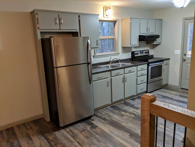 property at 386 Eagle Mountain Dr