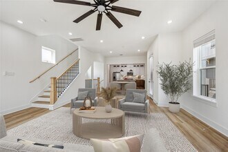 1629 Beall St in Houston, TX - Building Photo - Building Photo