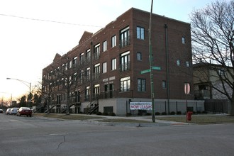 7002-7016 W Medill Ave in Chicago, IL - Building Photo - Building Photo