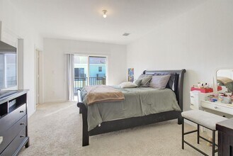 826 SE 17th St in Homestead, FL - Building Photo - Building Photo