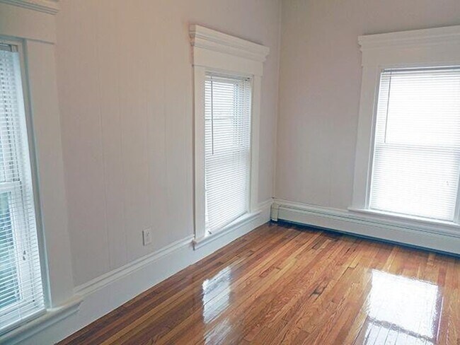 property at 17 Webster St