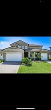 12484 Bergstrom Bay Dr in Riverview, FL - Building Photo - Building Photo
