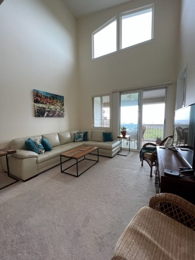 75-6060-6060 Kuakini Hwy in Kailua Kona, HI - Building Photo - Building Photo