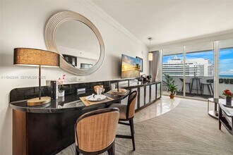 4391 Collins Ave in Miami Beach, FL - Building Photo - Building Photo