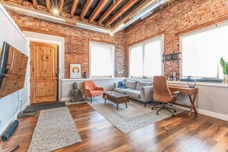 621 14th St in Union City, NJ - Building Photo - Building Photo