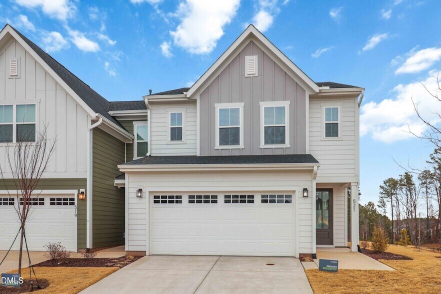 521 Brittany Ct, Unit A1201 in Durham, NC - Building Photo