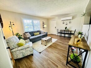 135 E Walnut St, Unit 26 in Danville, KY - Building Photo - Building Photo