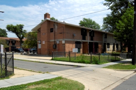 Woodland Terrace in Washington, DC - Building Photo - Building Photo