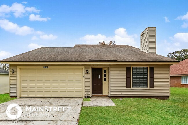 12636 Misty Mountain Dr E in Jacksonville, FL - Foto de edificio - Building Photo
