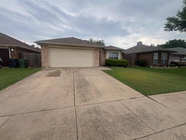 7009 Snowivy Ct in Arlington, TX - Building Photo