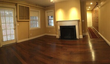 221 W Lanvale St, Unit B in Baltimore, MD - Building Photo - Building Photo