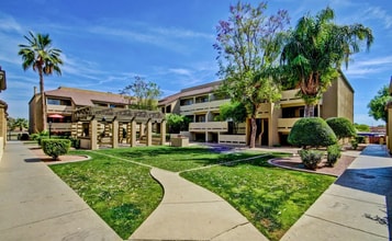 1331 W Baseline Rd, Unit 167 in Mesa, AZ - Foto de edificio - Building Photo