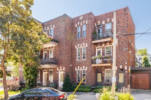 500 Fortune Rue in Montréal, QC - Building Photo