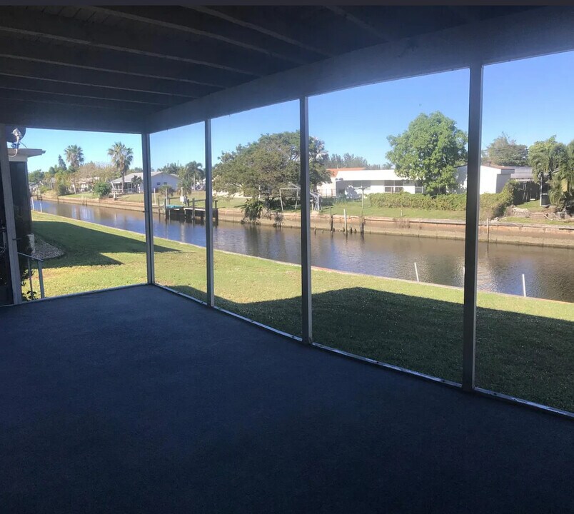 3119 Riverside Dr in Punta Gorda, FL - Building Photo