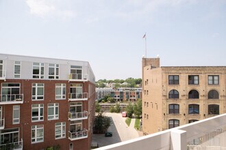 1640 N Water St, Unit ID1379033P in Milwaukee, WI - Building Photo - Building Photo