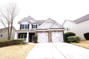 7711 Soaring Eagle Dr in Flowery Branch, GA - Building Photo