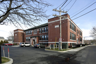 Brown School Residences Apartments