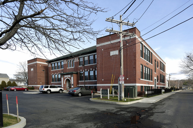 Brown School Residences