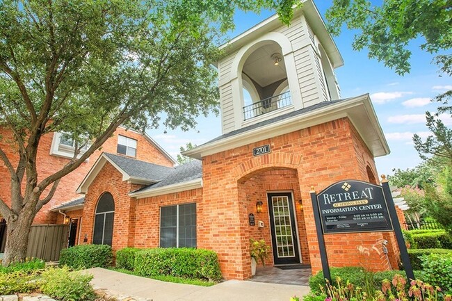 Retreat at Spring Park in Garland, TX - Building Photo - Building Photo