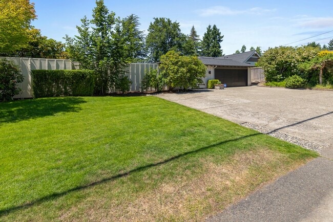 property at 3853 81st Ave SE