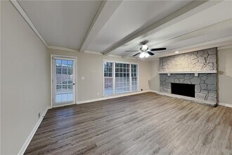 3350 Turtle Lake Club Dr SE in Marietta, GA - Building Photo - Building Photo