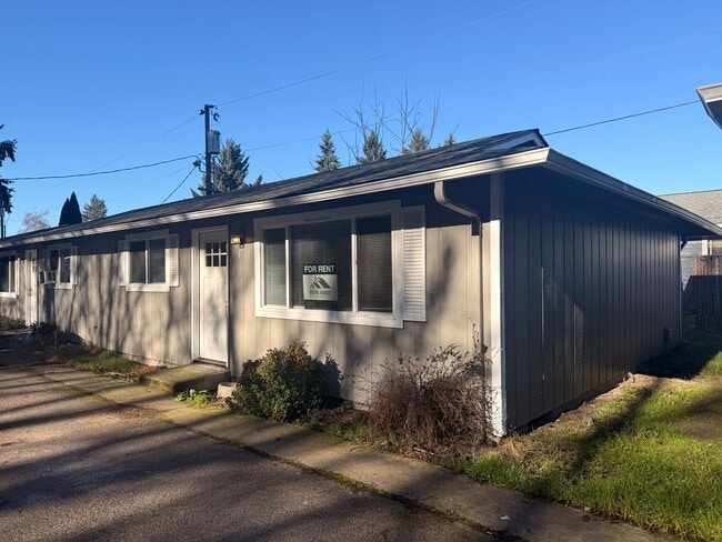 property at 1604 Bryant St