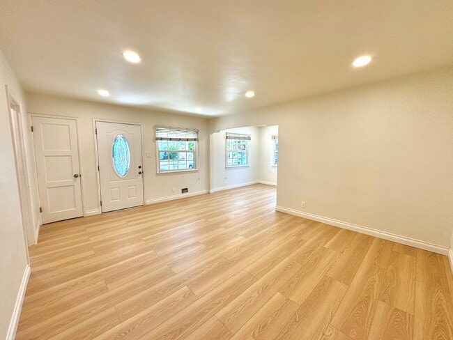 11720 Utah Ave, Unit A
