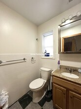 127 Cedar St, Unit 1 in Boston, MA - Building Photo - Building Photo