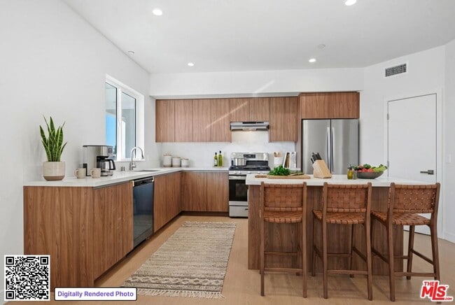 1717 Winona Blvd in Los Angeles, CA - Foto de edificio - Building Photo