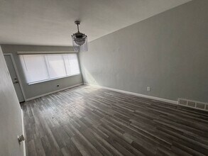 831 Hornsby Ave in St. Louis, MO - Building Photo - Building Photo