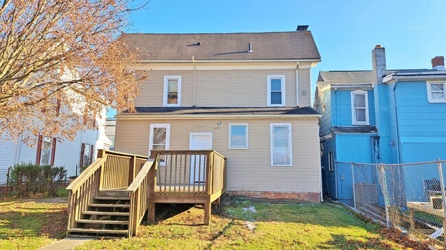 property at 523 Frederick St