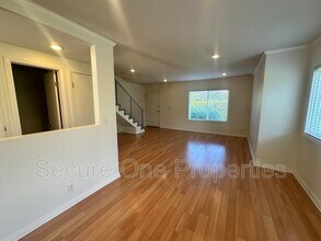 248 Green Heath Pl in Thousand Oaks, CA - Building Photo - Building Photo