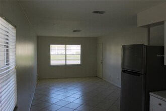 6806 Mathers Ln in Riverview, FL - Building Photo - Building Photo