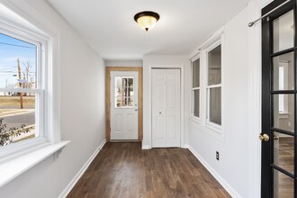 106 Congress Ave, Unit 1 in Oaklyn, NJ - Building Photo - Building Photo