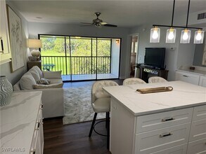 746 Eagle Creek Dr in Naples, FL - Building Photo - Building Photo