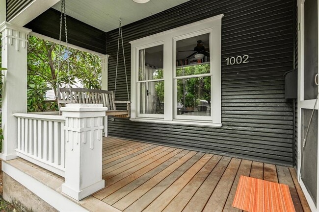1002 Shelley Ave in Austin, TX - Building Photo - Building Photo