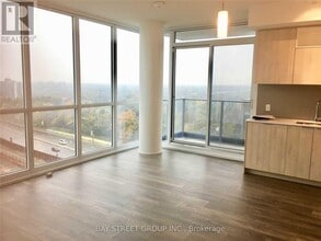 50 Forest Manor Rd in Toronto, ON - Building Photo - Building Photo