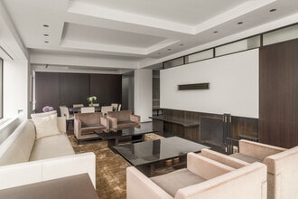 230 Central Prk W in New York, NY - Building Photo - Building Photo